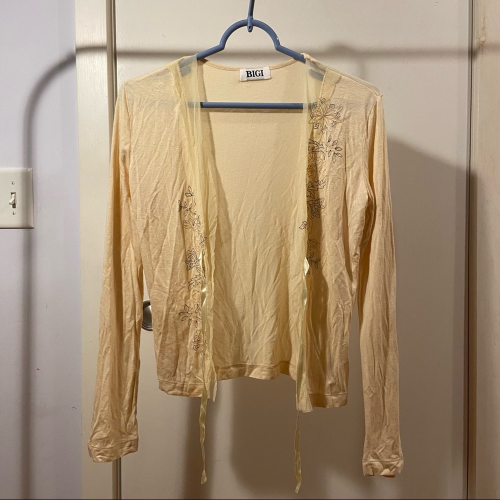 Light Peach Flower Cardigan - Picture 4 of 8